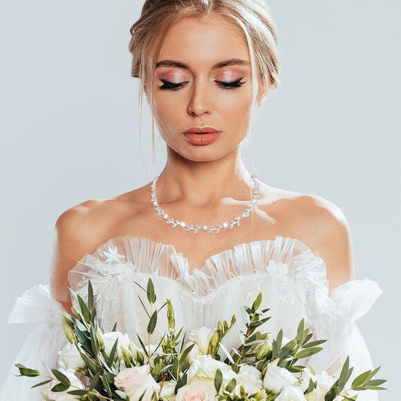 4 Pcs Crystal Rhinestone Wedding Set for Women Silver Wedding Necklace and Earri - Picture 7 of 9